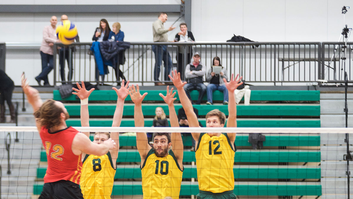 Sports-Mitch-Sorensen-Bears-Volleyball-5